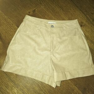 Avec Les Filles Beige High-Waist Leather-Look Shorts size 0